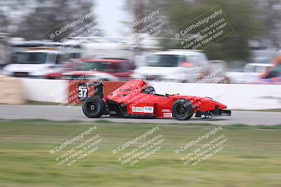 media/Jan-13-2024-CalClub SCCA (Sat) [[179f4822a7]]/Group 2/Sunset (Race)/